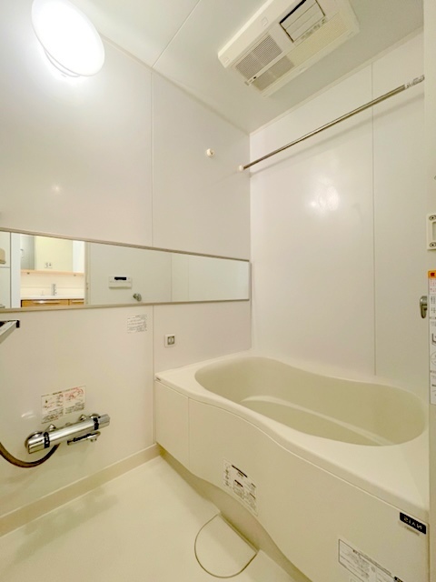 バス・シャワールーム　別部屋参考写真