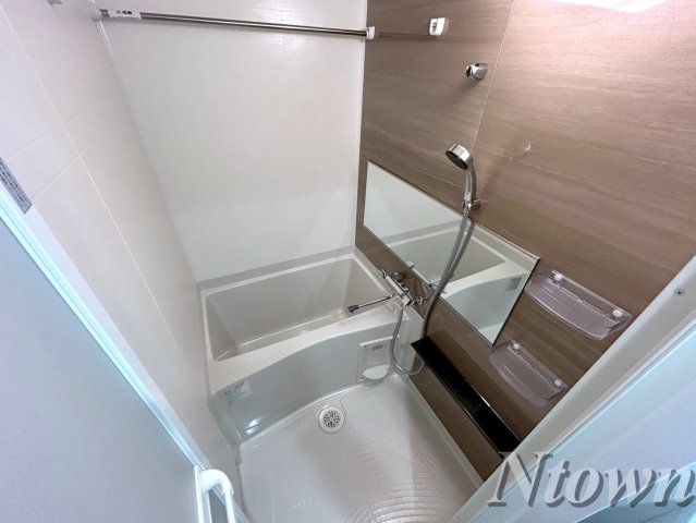 バス・シャワールーム　ゆったり過ごせるお風呂です