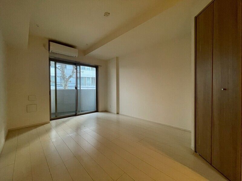 居室・リビング　ゆったり過ごせる居間です