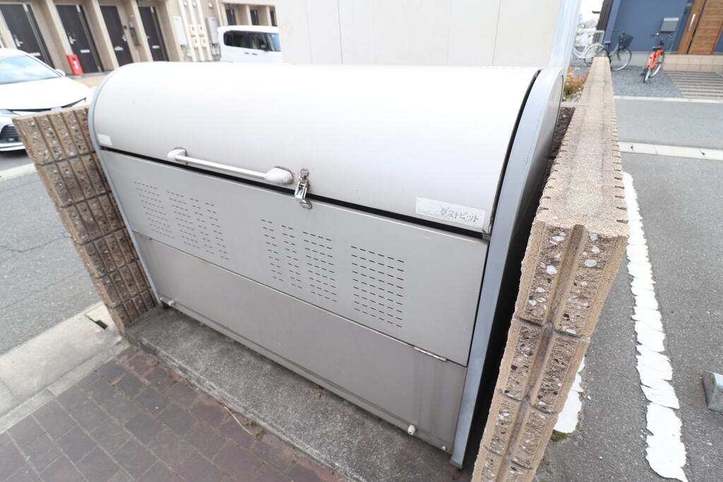その他設備　専用ゴミステーション