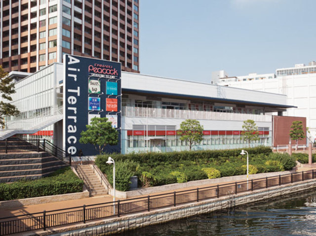 スーパー　ピーコックストア芝浦アイランド店（スーパー）まで886m