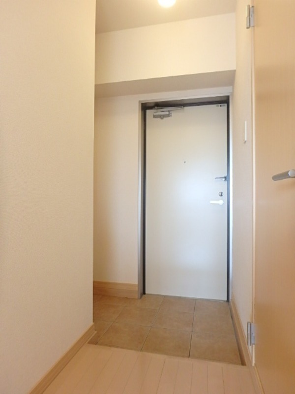 玄関　図面と現状に相違がある場合には現状を優先