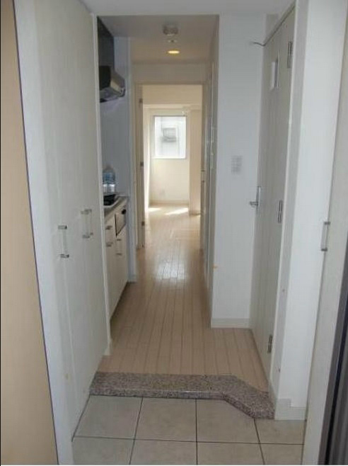 玄関　★《見学予約受け付け中》設備充実のハイグレード賃貸マンション