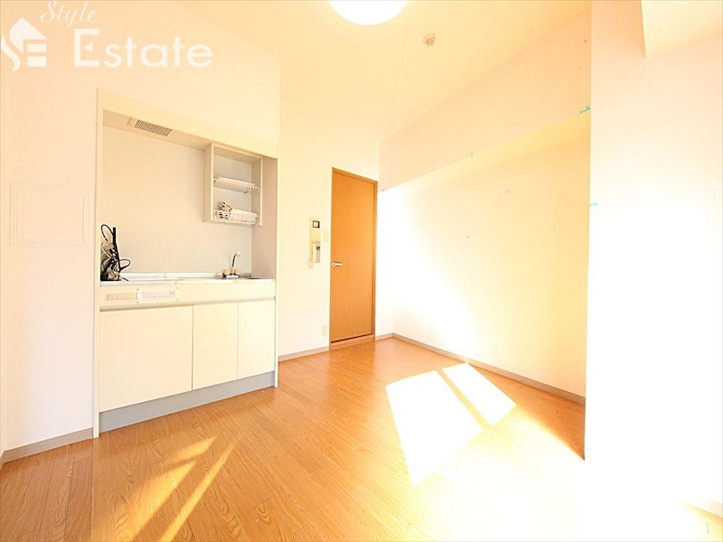 居室・リビング　内装