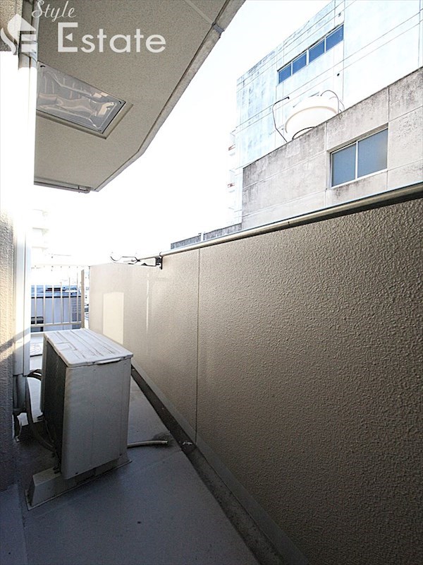 バルコニー　バルコニー