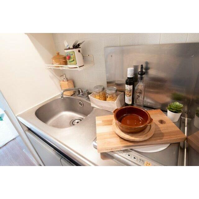 キッチン　1口IHコンロ※家具・小物はイメージです