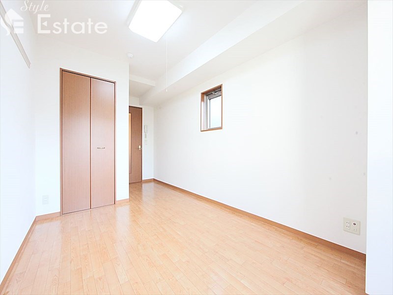 居室・リビング　内装