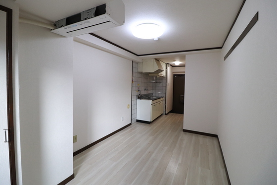 居室・リビング　※別部屋の写真です