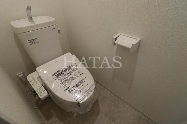 トイレ　同物件別部屋です