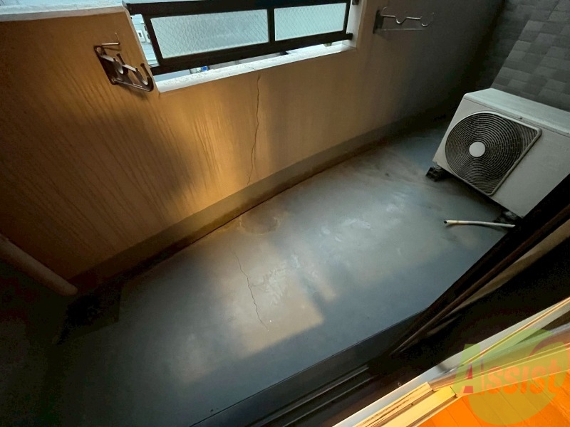 バルコニー　バルコニーが付いていますので一息ついてみてはいかがですか。