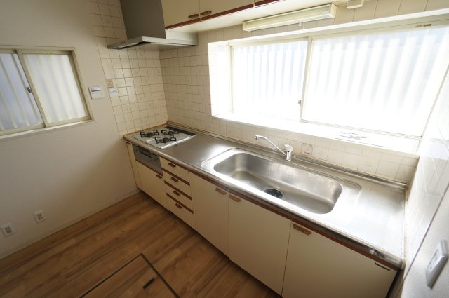 キッチン　水曜日、営業時間外もご相談ください！