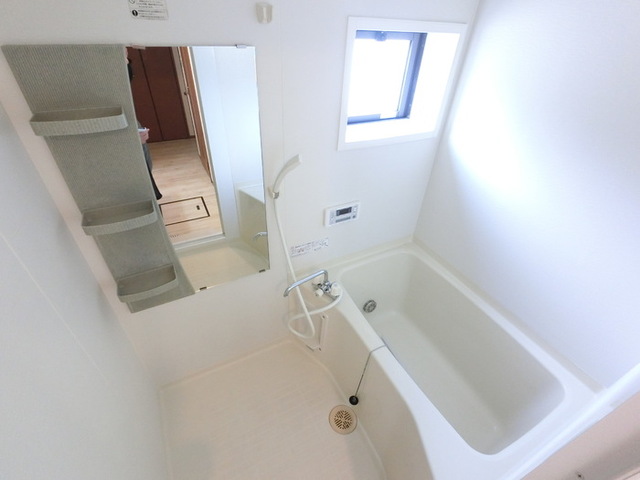 バス・シャワールーム　ユニットバスです