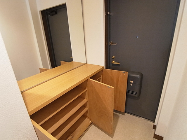 玄関　大型ミラー付のシューズＢＯＸ