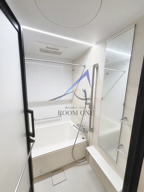 バス・シャワールーム　お風呂です。