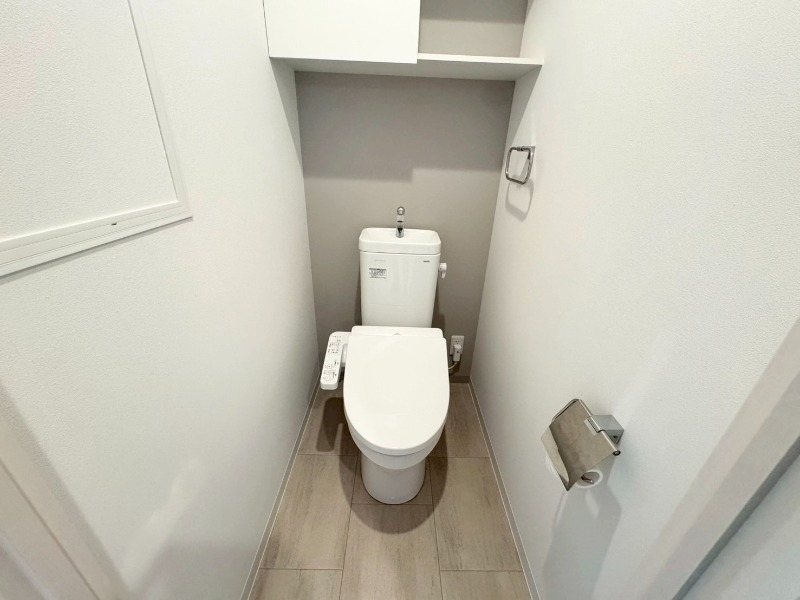 地下鉄御堂筋線 中津駅 徒歩2分 10階建 築3年のトイレ写真