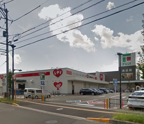 スーパー　フジ海田店（スーパー）まで2490m