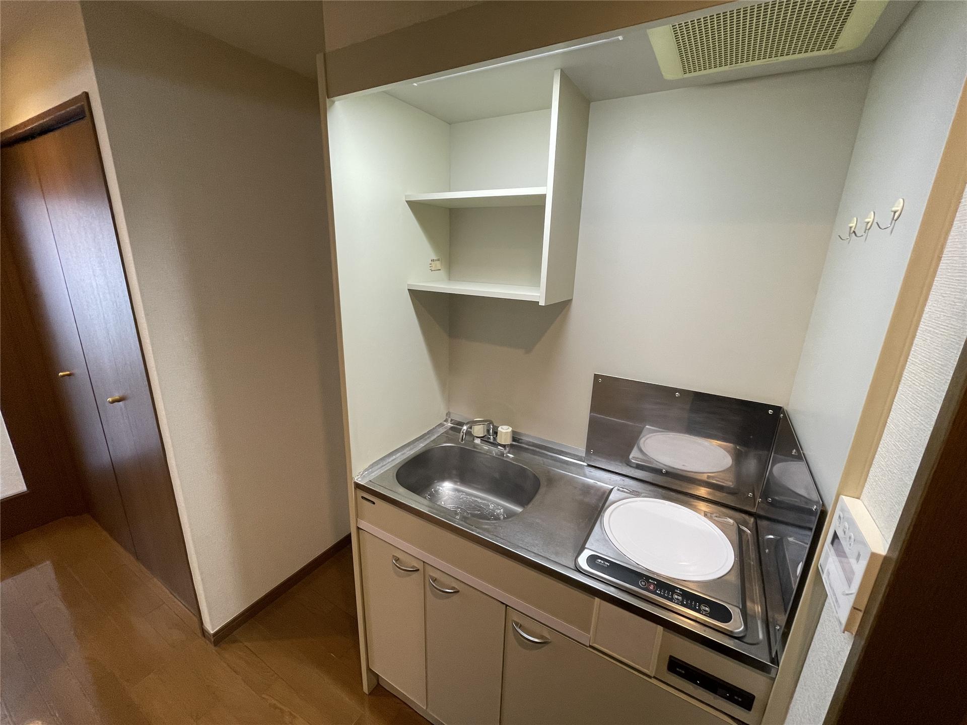 キッチン　1口IHコンロ付きのキッチンです