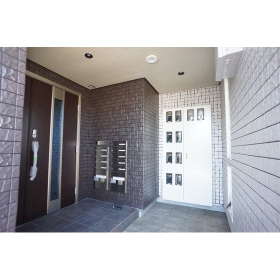 玄関　オートロックあり