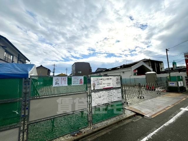 建物外観　建築現場