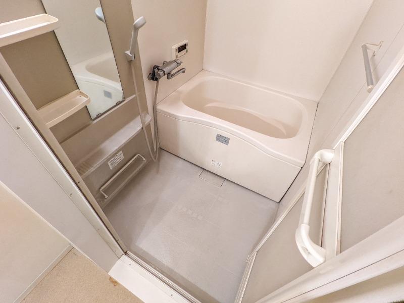 バス・シャワールーム　図面と現状に相違がある場合には現状を優先