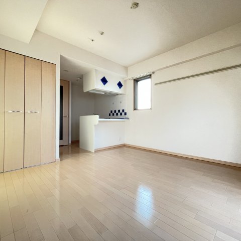 居室・リビング　同仕様タイプです