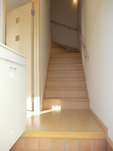 玄関　明るい玄関です