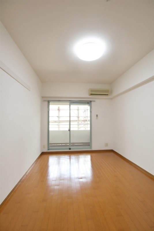 居室・リビング　別号室