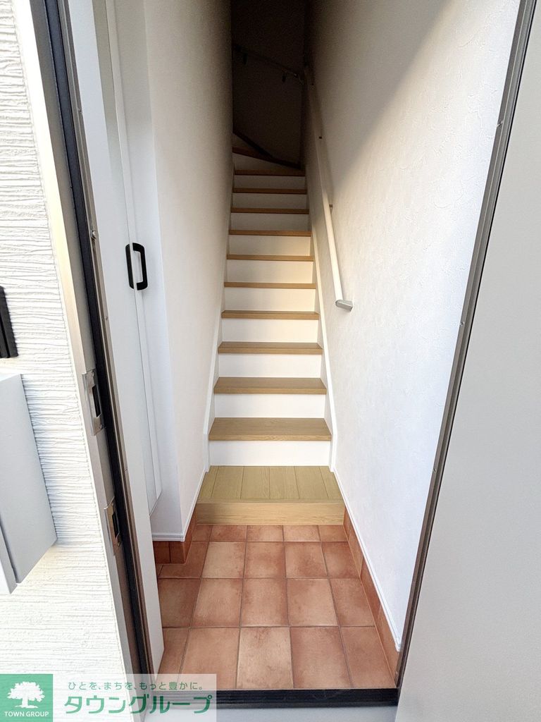 玄関　バルコニー