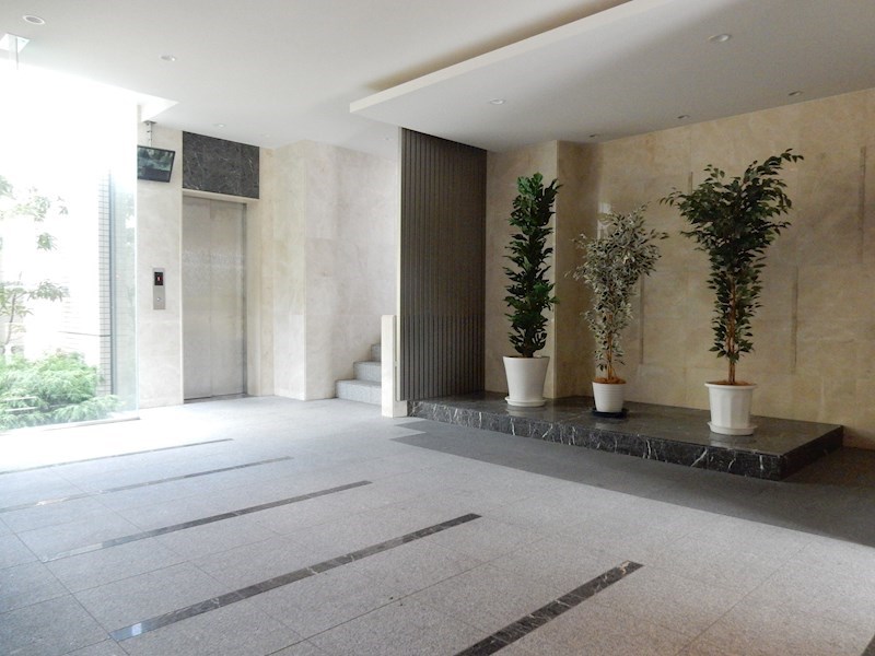 ロビー　マンションエントランス内