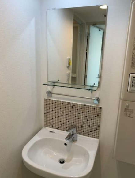 洗面設備　※別部屋の参考写真です。