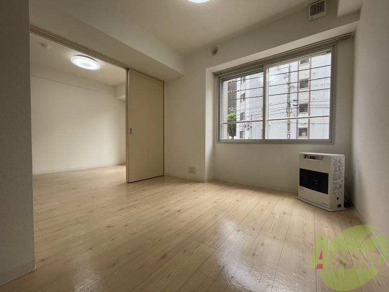 居室・リビング　広くてキレイなお部屋が広がっていて、充実した生活が送れそう。