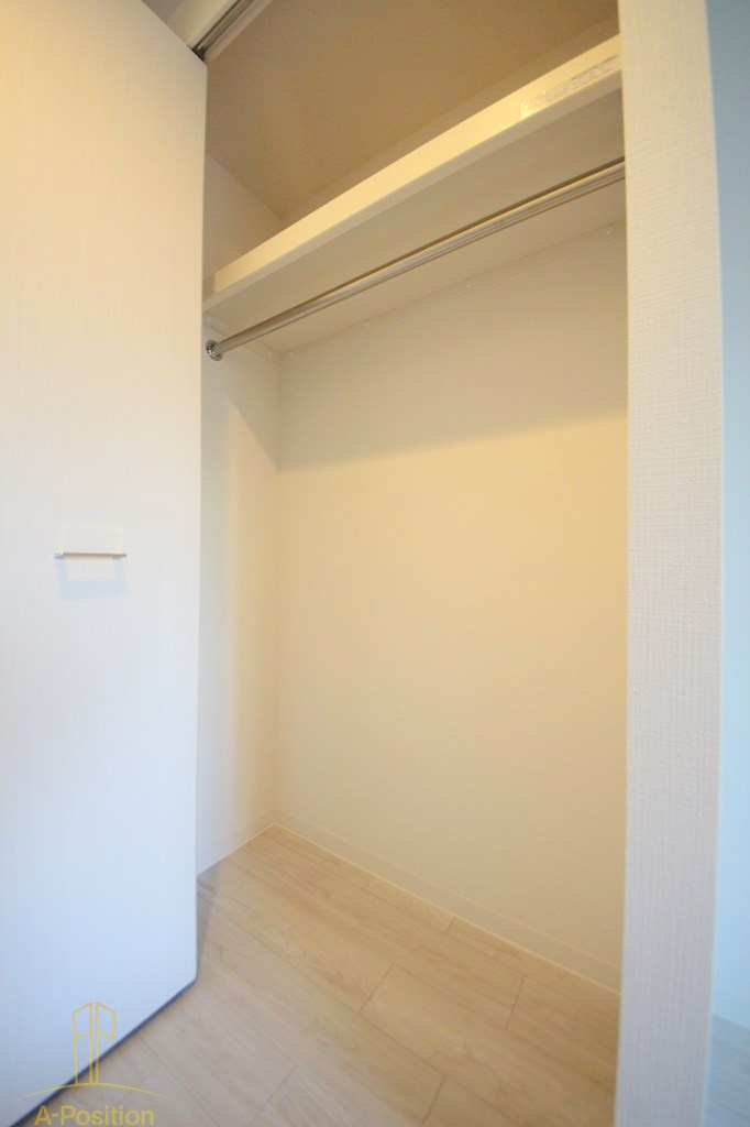 収納　アドバンス西梅田ビオス