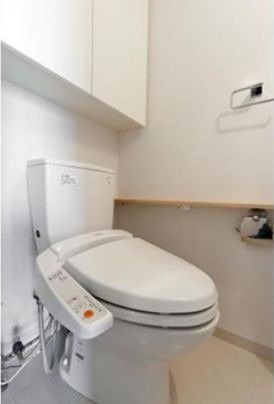 トイレ　※同仕様写真含む