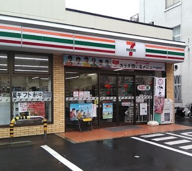 コンビニ　セブンイレブン墨田本所1丁目清澄通り店（コンビニ）まで230m