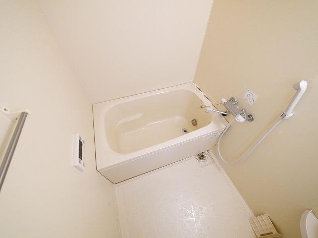 バス・シャワールーム　お風呂です