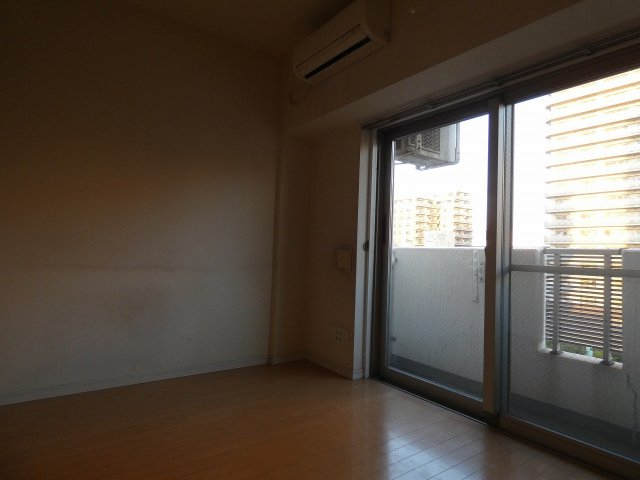 居室・リビング　ゆったりとした居間です