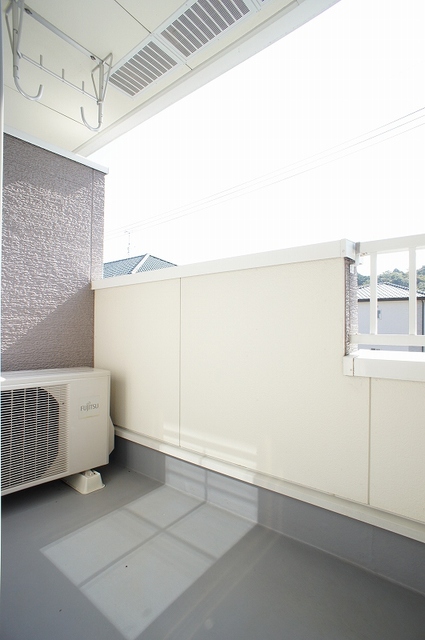 バルコニー　南向きで日当り良好