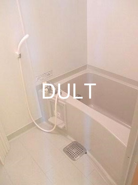 バス・シャワールーム　バスルームです。