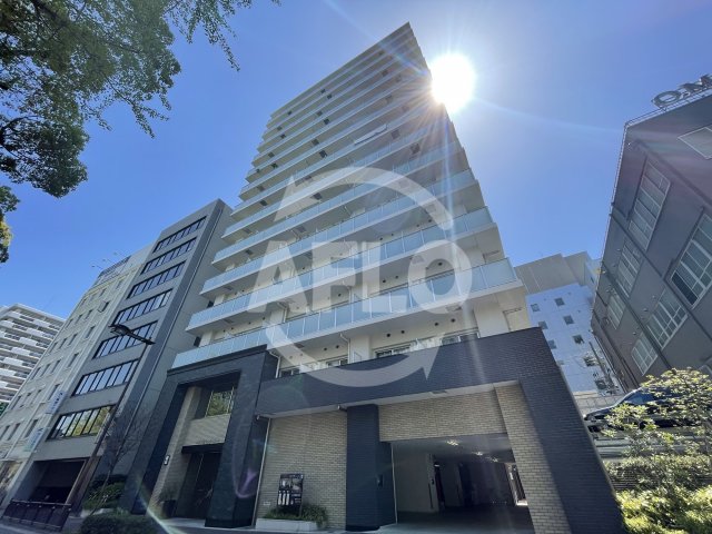 建物外観　ハビテ靭センターコート　スタイリッシュな外観