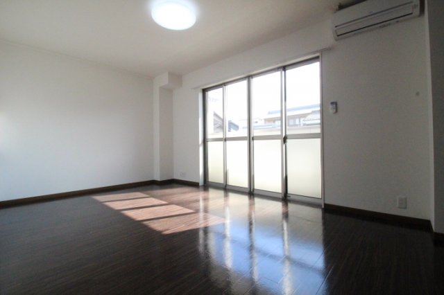 居室・リビング　ゆったりとしたリビングです