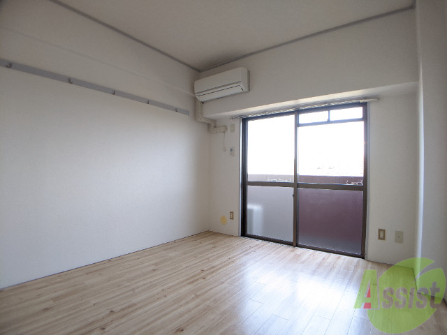 居室・リビング　家具の配置などをイメージしてみてください。