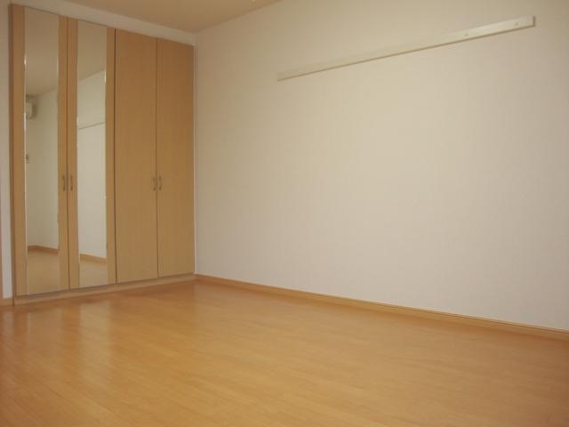 居室・リビング　同一物件参考写真