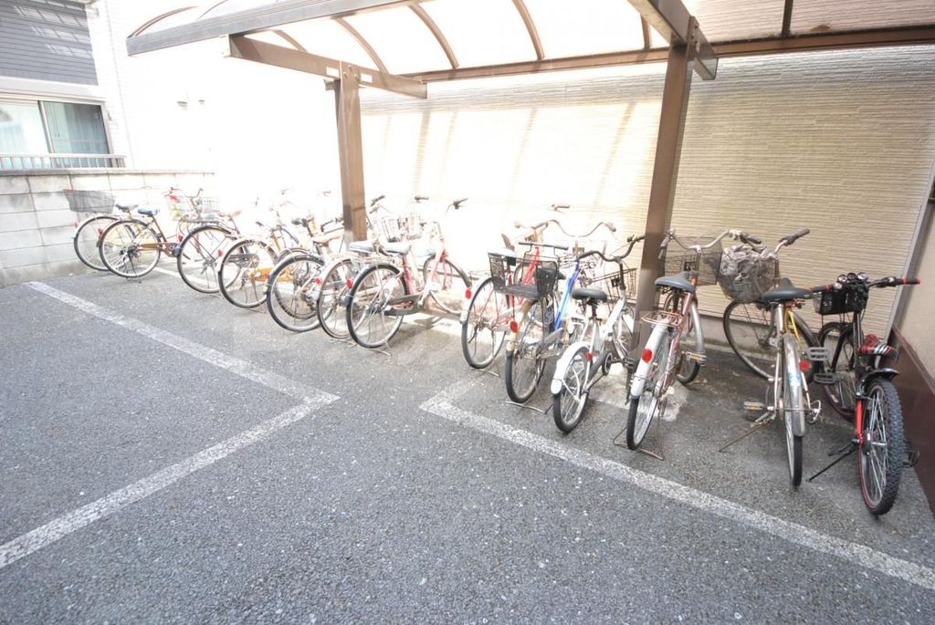 その他共有部分　駐車場