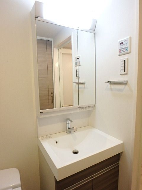 洗面設備　★独立洗面台★