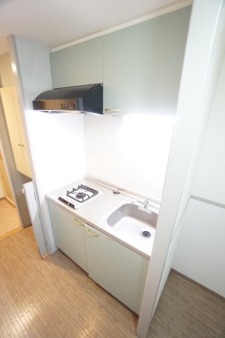 キッチン　※同物件・同タイプの写真です。