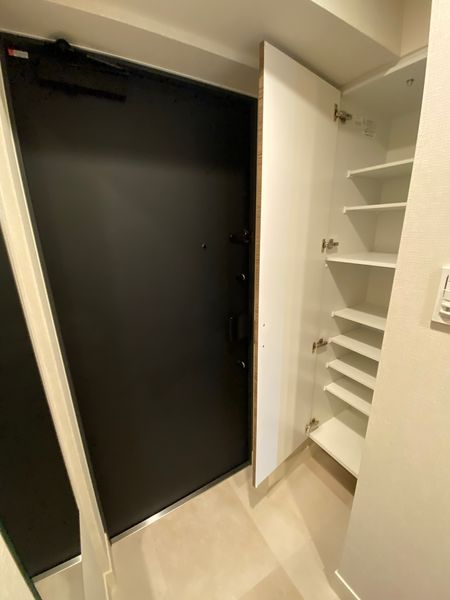 玄関　大容量のシューズボックス♪