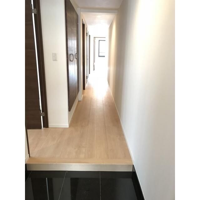 玄関　収納もある玄関です