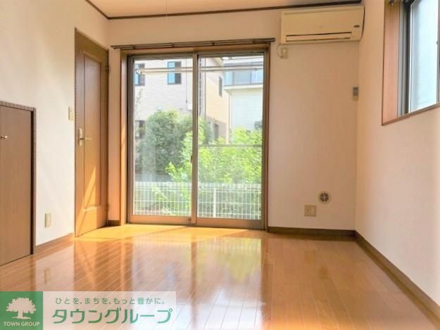 居室・リビング　★お部屋探しは株式会社タウンハウジング東京まで★