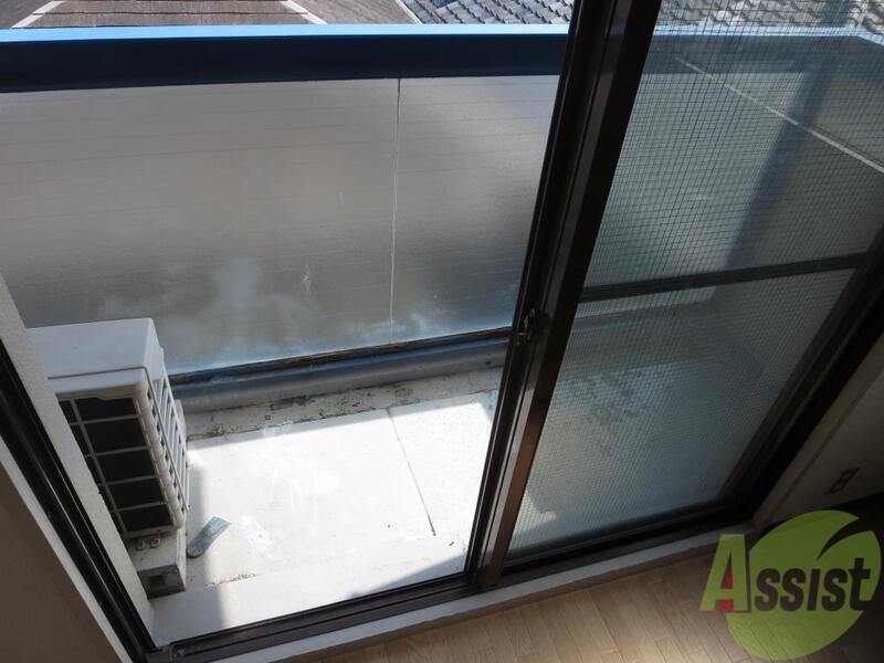 バルコニー　標準サイズのバルコニーです