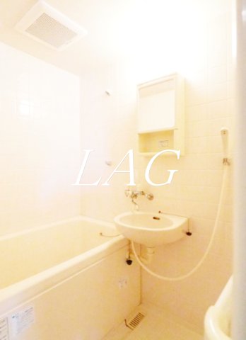 バス・シャワールーム　お風呂です。